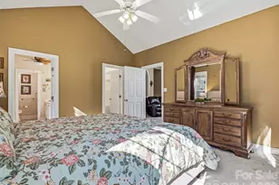 117 Hibiscus Ln, Asheville, NC 28803 - Photo 22