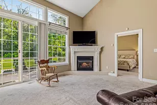 117 Hibiscus Ln, Asheville, NC 28803 - Photo 8