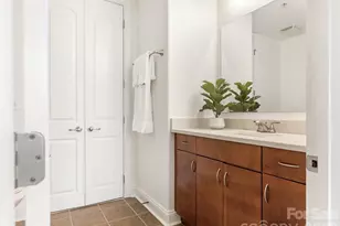 4620 Piedmont Row Dr, Charlotte, NC 28210 - Photo 12