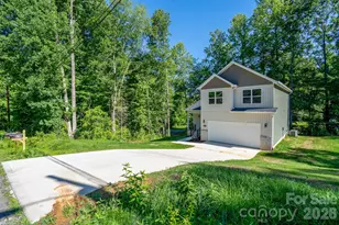610 Queens Dr, Dallas, NC 28034 - Photo 4