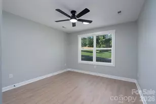610 Queens Dr, Dallas, NC 28034 - Photo 42