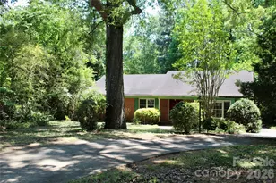 5700 Ganymede Pl, Charlotte, NC 28227 - Photo 4