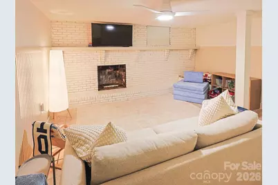 378 Dillingham Circle, Asheville, NC 28805 - Photo 16