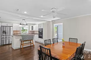 9608 Watergate Rd, Charlotte, NC 28270 - Photo 8