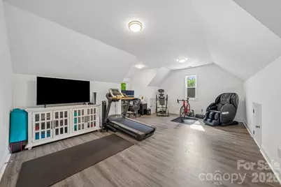 9712 Worley Drive, Charlotte, NC 28215 - Photo 34