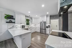 9712 Worley Dr, Charlotte, NC 28215 - Photo 18