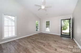 14011 Eden Ct, Pineville, NC 28134 - Photo 4