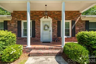 956 Providence Rd, Lancaster, SC 29720 - Photo 2