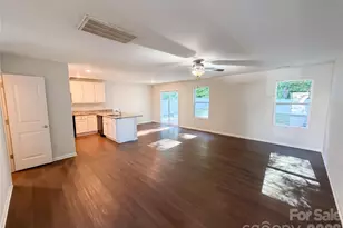 330 Waterstone Dr, Salisbury, NC 28146 - Photo 2