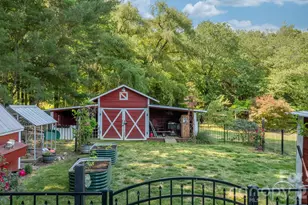 401 Redwood Ct, Lenoir, NC 28645 - Photo 12
