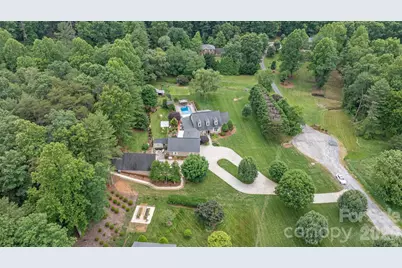 401 Redwood Court, Lenoir, NC 28645 - Photo 8