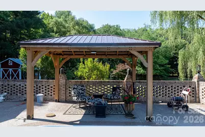 401 Redwood Court, Lenoir, NC 28645 - Photo 18