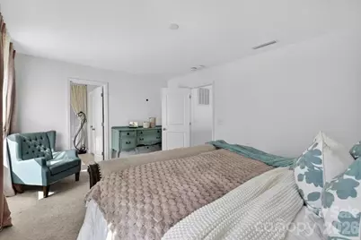 2610 Bramble Ridge Court, Charlotte, NC 28215 - Photo 16