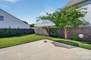 2610 Bramble Ridge Ct, Charlotte, NC 28215 - Photo 32