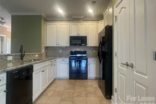17725 Morehampton Ave, Cornelius, NC 28031 - Photo 16