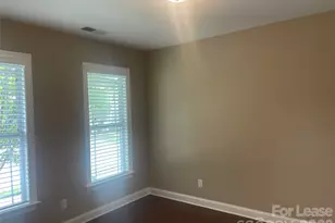 17725 Morehampton Ave, Cornelius, NC 28031 - Photo 4