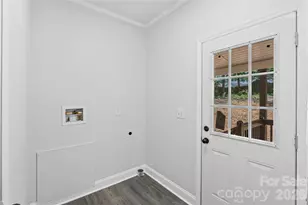 102 E Wilkins St, Dallas, NC 28034 - Photo 26