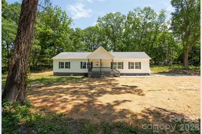103 E Wilkins Street, Dallas, NC 28034 - Photo 1