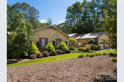 40 Applecross Road, Weaverville, NC 28787 - Photo 4