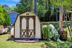 13507 4 Oaks Ln, Matthews, NC 28105 - Photo 34