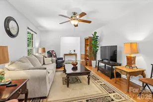 13507 4 Oaks Ln, Matthews, NC 28105 - Photo 12