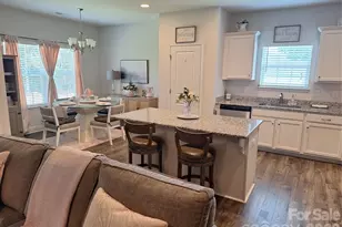 230 Macon Dr, Statesville, NC 28625 - Photo 6