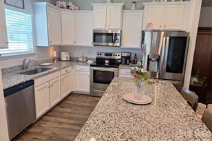 230 Macon Dr, Statesville, NC 28625 - Photo 4