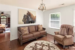 105 Braeside Cir, Asheville, NC 28803 - Photo 22
