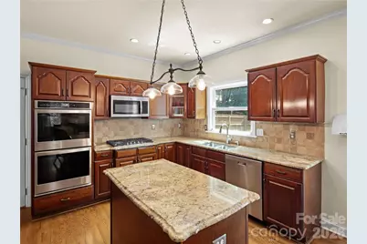 105 Braeside Circle, Asheville, NC 28803 - Photo 8