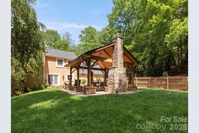 105 Braeside Circle, Asheville, NC 28803 - Photo 6