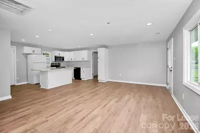 315 S Ransom Street, Gastonia, NC 28052 - Photo 2