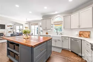 25017 Stonekirk Ln, Fort Mill, SC 29707 - Photo 10