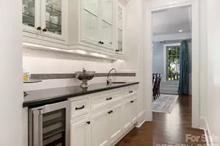 9146 Heydon Hall Cir, Charlotte, NC 28210 - Photo 10