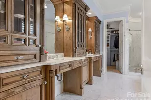 9146 Heydon Hall Cir, Charlotte, NC 28210 - Photo 22