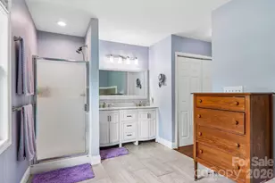527 Trammell Ave, Canton, NC 28716 - Photo 16