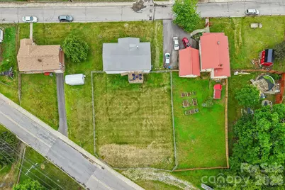 527 Trammell Avenue, Canton, NC 28716 - Photo 32