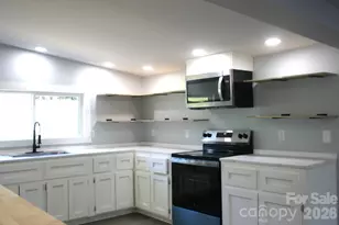 2295 Shady Grove Rd, Connelly Springs, NC 28612 - Photo 10