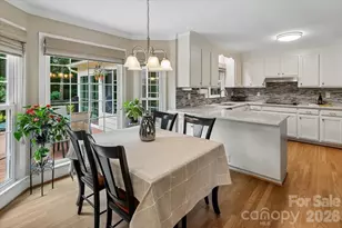 6721 Southby Ct, Charlotte, NC 28270 - Photo 12