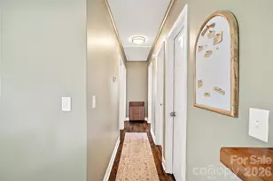 708 Prince Dr, Hendersonville, NC 28791 - Photo 6