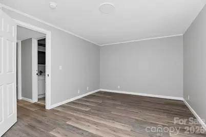 2610 Park Road #E, Charlotte, NC 28209 - Photo 6