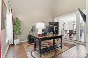 4219 Beauvista Dr, Charlotte, NC 28269 - Photo 6