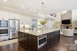7626 Deerfield Manor Dr, Charlotte, NC 28270 - Photo 12