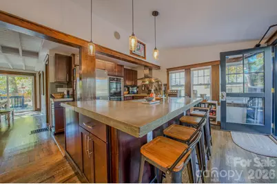 597 Tomahawk Avenue, Black Mountain, NC 28711 - Photo 12