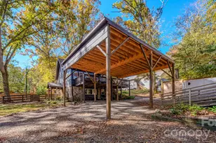 597 Tomahawk Ave, Black Mountain, NC 28711 - Photo 6
