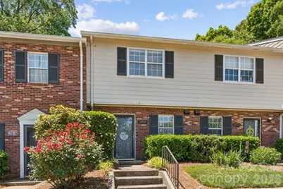 2921 Heathstead Place, Charlotte, NC 28210 - Photo 2