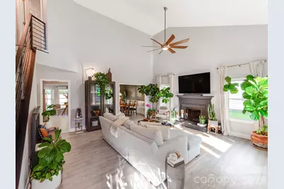 4617 Rock Stream Drive, Charlotte, NC 28269 - Photo 2