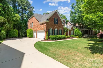 17808 Durrango Court, Charlotte, NC 28278 - Photo 2