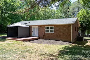 119 Nevermore Ln, Statesville, NC 28677 - Photo 8