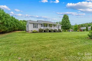 1498 Salem Rd, Morganton, NC 28655 - Photo 2