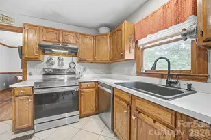402 S Providence Rd, Waxhaw, NC 28173 - Photo 12